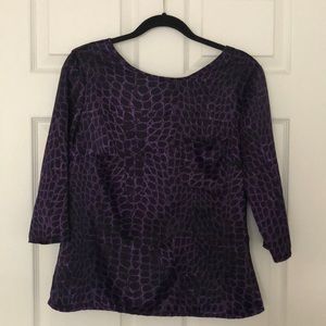 Black and purple 3/4 sleeve top